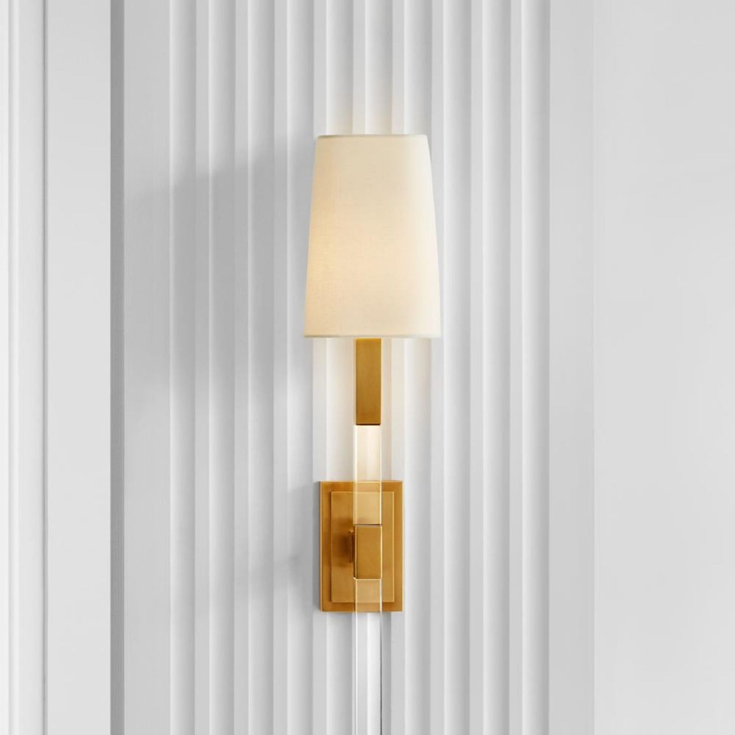 Chapman & Myers Reagan Medium Tail Wall Sconce - Brass Wall Light Bloomingdales Lighting   